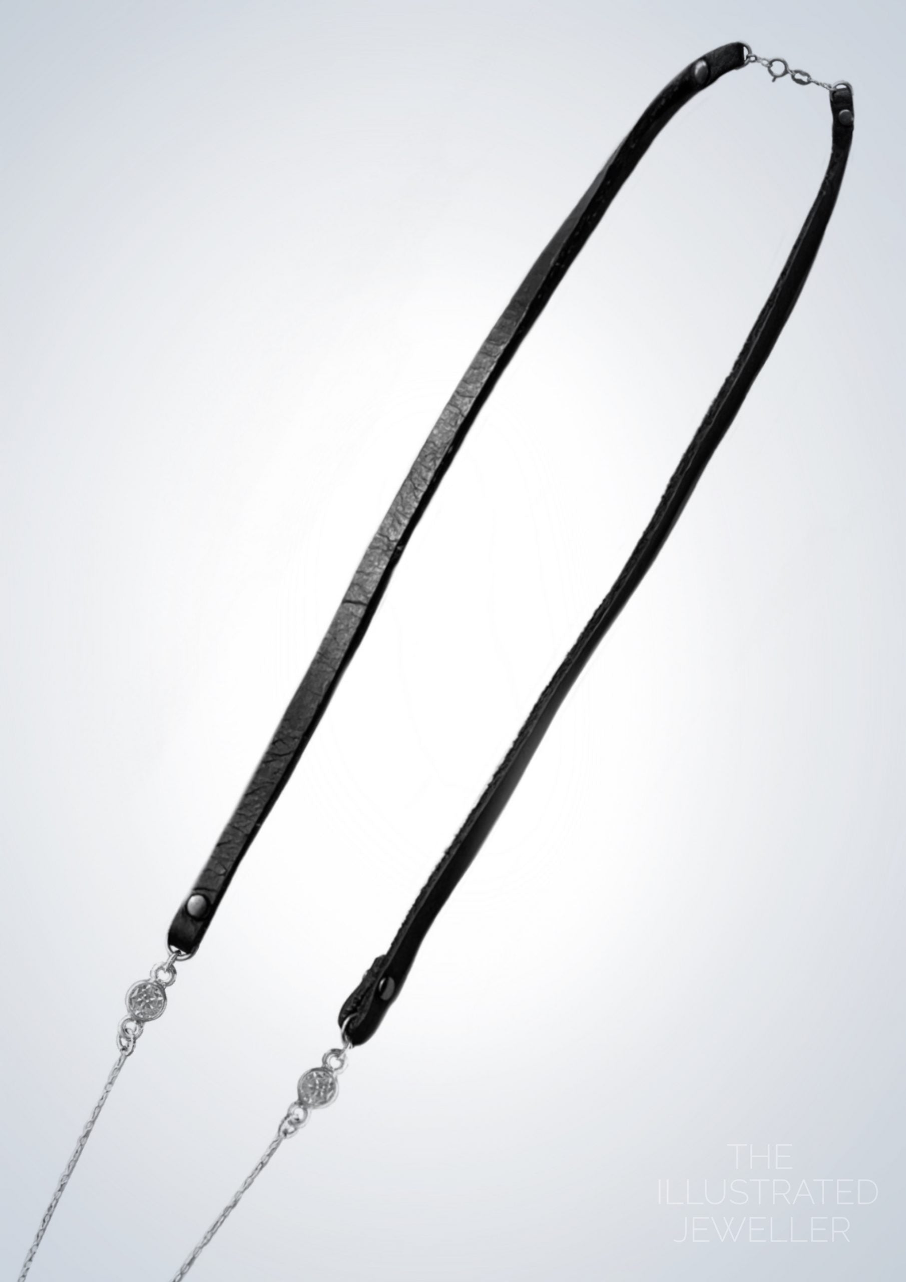 Silver northern star pendant, leather strap, SHORT trace chain (open clasp)