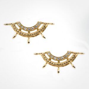 Ship wreck stud earrings Yellow gold