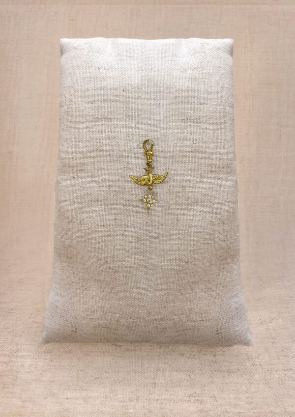 Swallow gold diamond